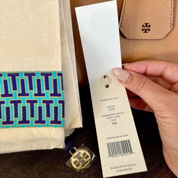 Tory Burch Robinson Tote 46334 - Picture 8 of 10